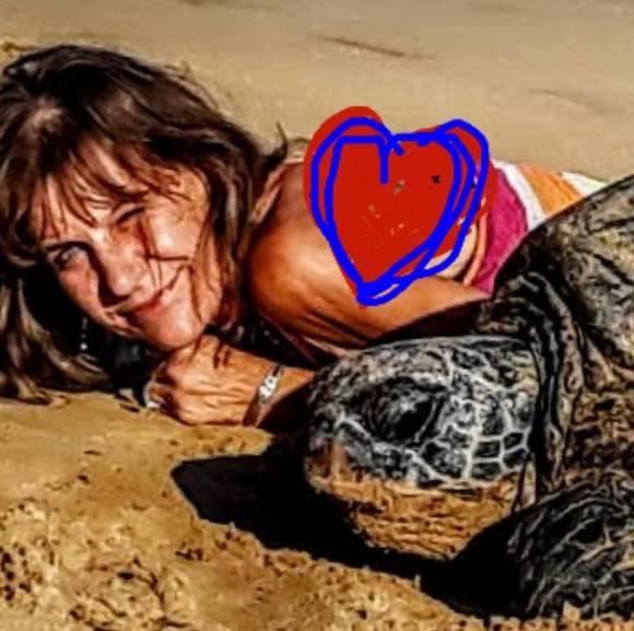 Meet your Posher, Julie - Picture 1 of 1